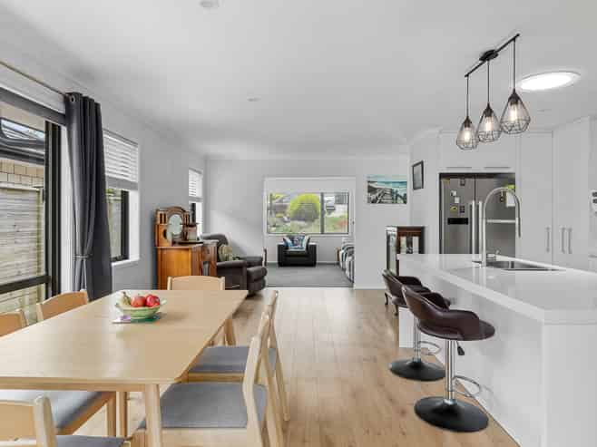 25 Ella Anne Crescent, Warkworth