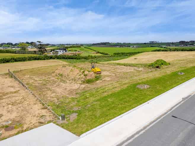 0n Pukatea Street, Hawera