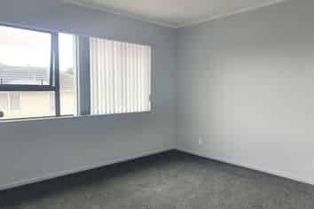 2/6 Woodside Road, Manurewa