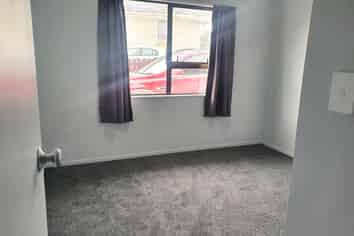 2/6 Woodside Road, Manurewa