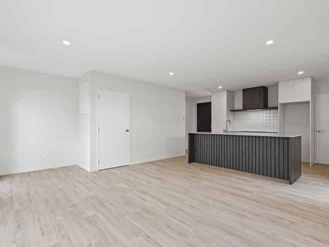 1/197 Innes Road, Saint Albans