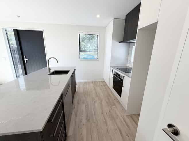 1/197 Innes Road, Saint Albans