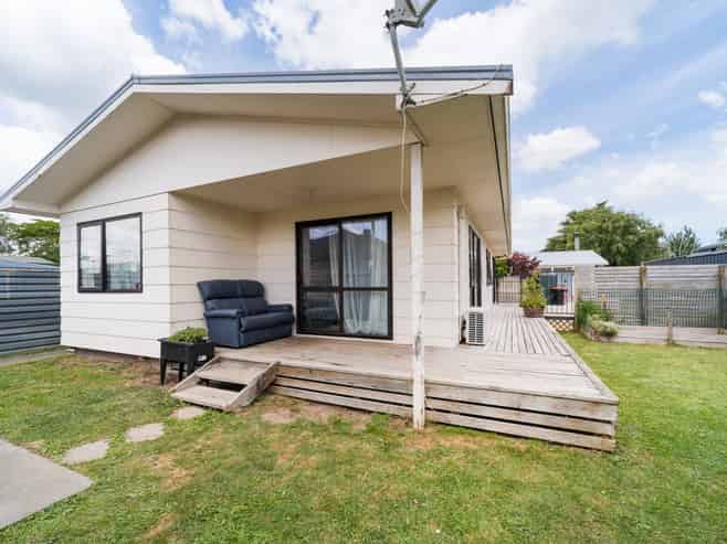 126D Ferguson Street, West End