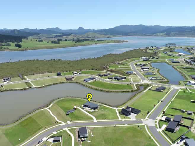 106 Kopani Road, Matarangi