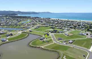 106 Kopani Road, Matarangi