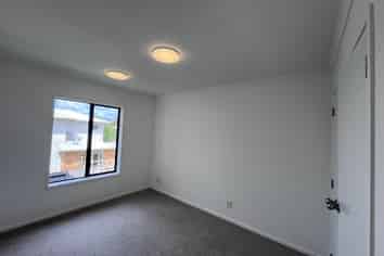 4 Barnea Circle, Glen Eden