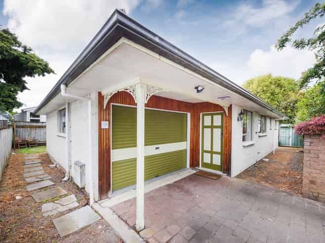 4/311 Fitzherbert Avenue, West End