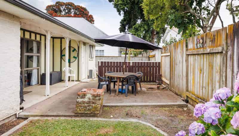 4/311 Fitzherbert Avenue, West End