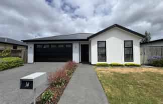 14 Dallimore Drive, Belfast