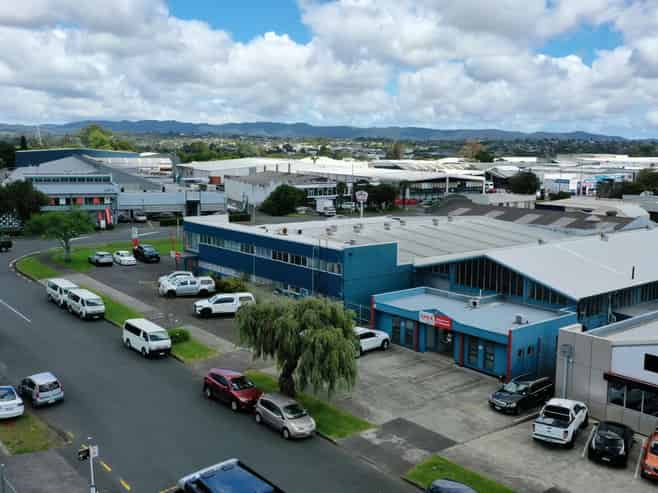 Functional industrial with expansion potential