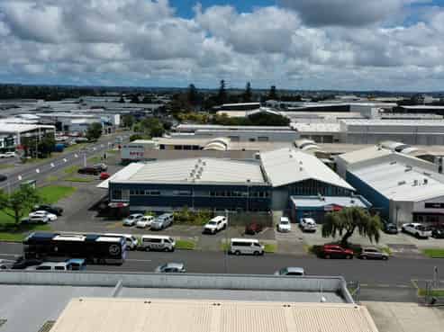 Functional industrial with expansion potential