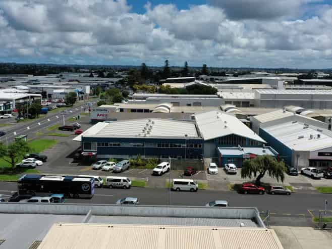 Functional industrial with expansion potential