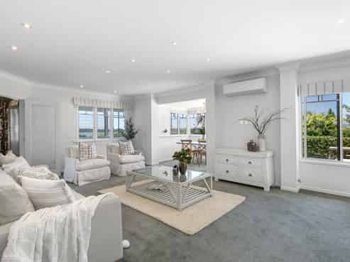 44 Harvey Street, Avenues