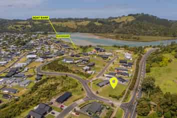 4 Longreach Drive, Cooks Beach