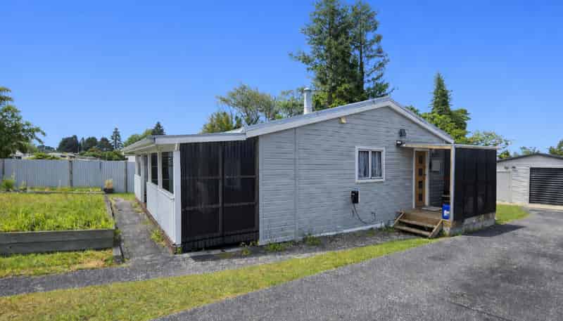 16 Esk Crescent, Tokoroa