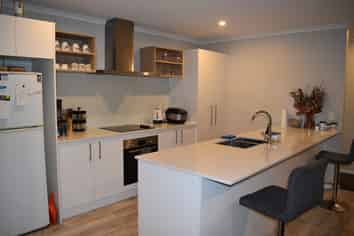 25 Te Ara o Roimata, Wainuiomata