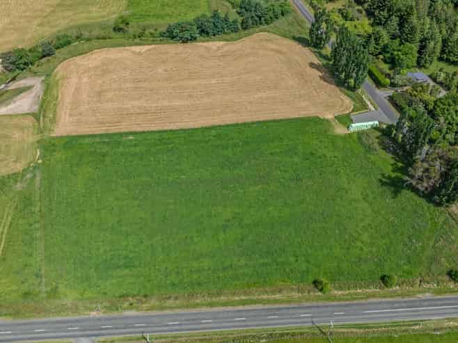 15 Junction Road, Halcombe