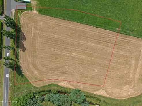 15 Junction Road, Halcombe