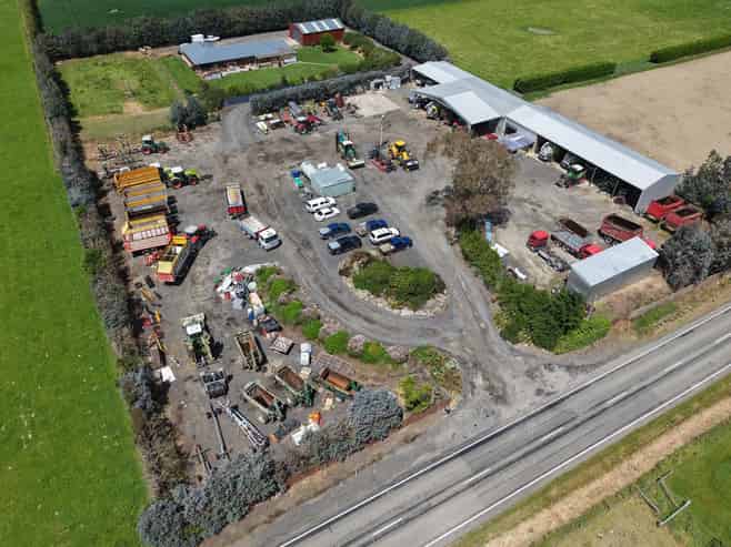 185 Centre Road, Momona