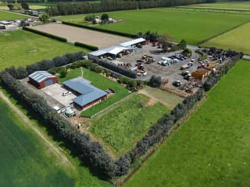 185 Centre Road, Momona