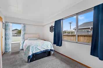 12A Armstrong Avenue, Woodhill
