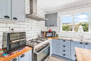 80 High Street, SOUTHBRIDGE