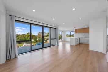 1/46 Cockayne Crescent, Sunnynook