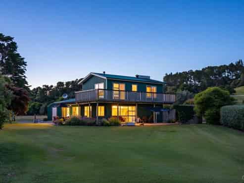 33 Orua Lane, Hot Water Beach