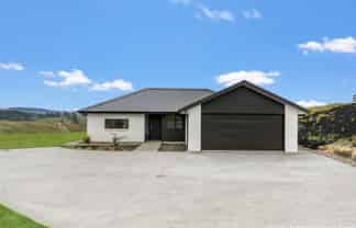 150 La Mer View, Redwood Valley