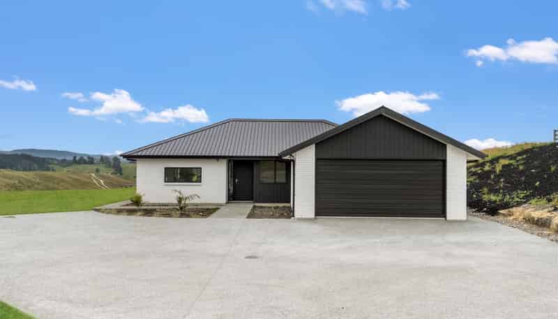 150 La Mer View, Redwood Valley