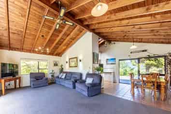 184 Hikuai School Road, Hikuai, Tairua