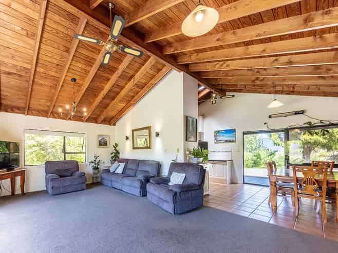 184 Hikuai School Road, Hikuai, Tairua