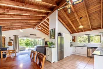 184 Hikuai School Road, Hikuai, Tairua