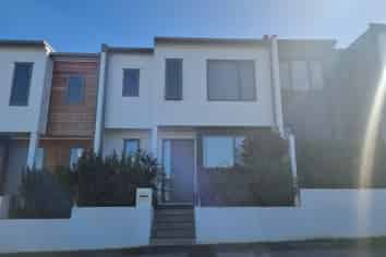 196 Seventh View Ave, Beachlands