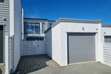 196 Seventh View Ave, Beachlands