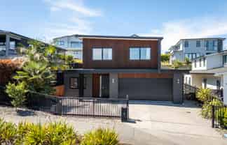 9 Ruku Street, Long Bay