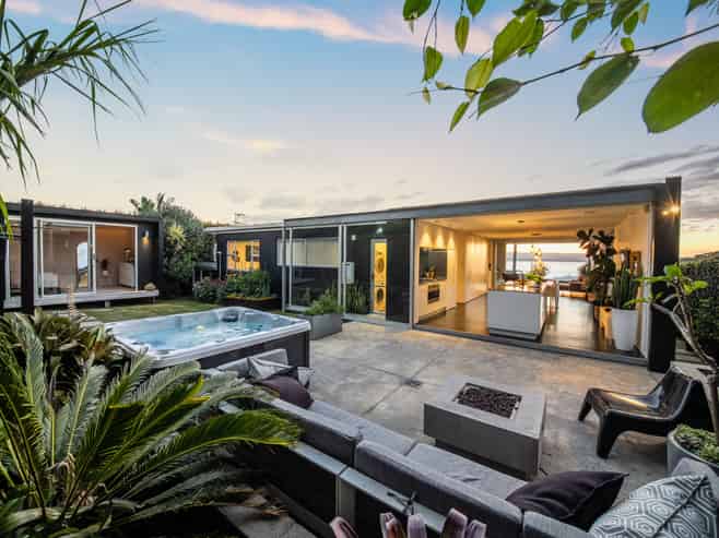 13 Tizard Road, Birkenhead