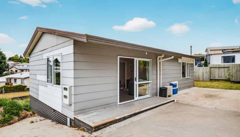 2/54 Terence Street, Tauhara