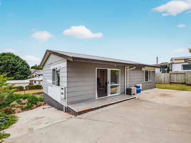 2/54 Terence Street, Tauhara