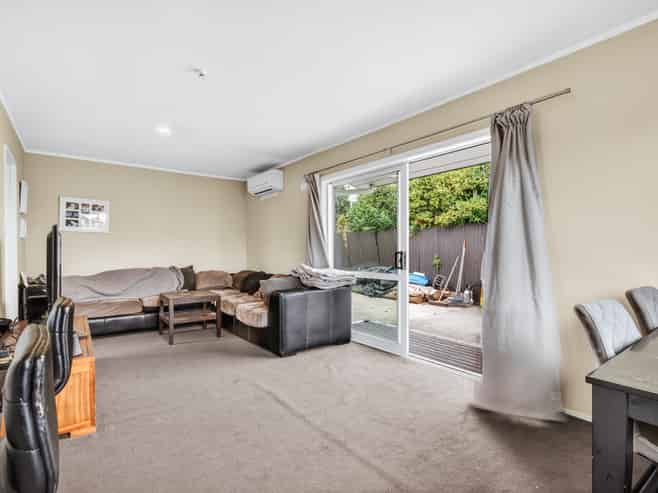 2/54 Terence Street, Tauhara