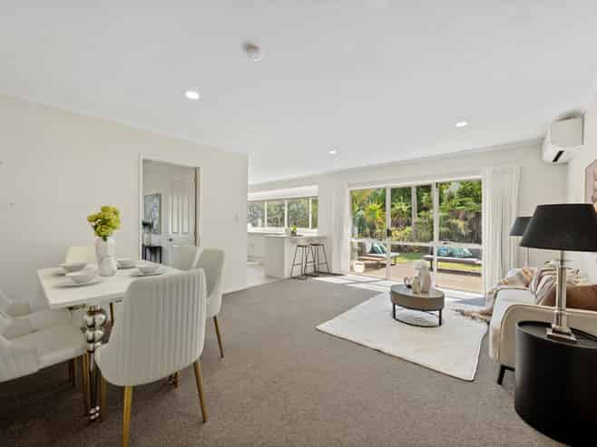 8 Landvale Court, Browns Bay