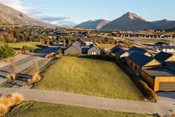 9 Cunninghams Drive, Jacks Point