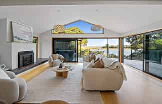 163 West Harbour Drive, West Harbour