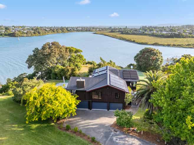 163 West Harbour Drive, West Harbour