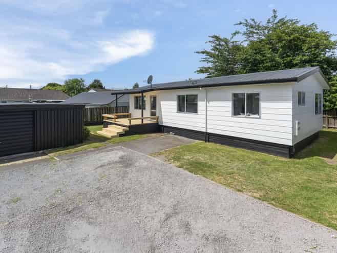 1/14 Tawa Street, Hilltop