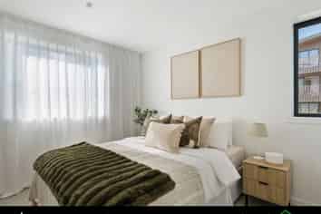 Auckland - Address withheld