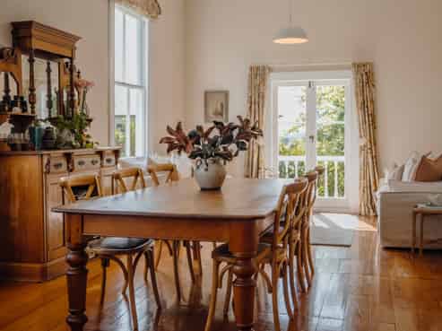 14 Nelson Street, Helensville