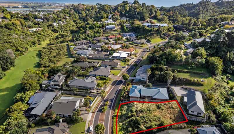 10 The Fairway, Whakatane