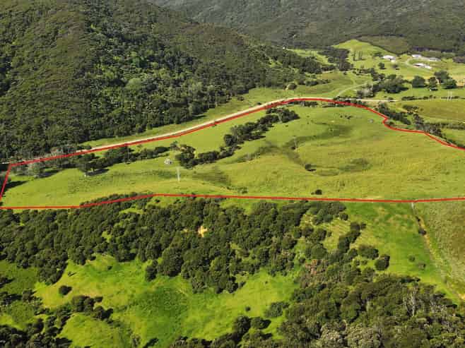 593 Port Charles Road, Port Charles