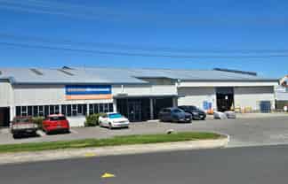 Extensive & Modern industrial Packaging House 